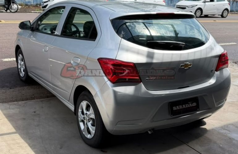 Chevrolet Onix 1.0 MPFi LT 8v - Foto #9