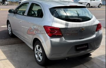 Chevrolet Onix 1.0 MPFi LT 8v - Foto #9