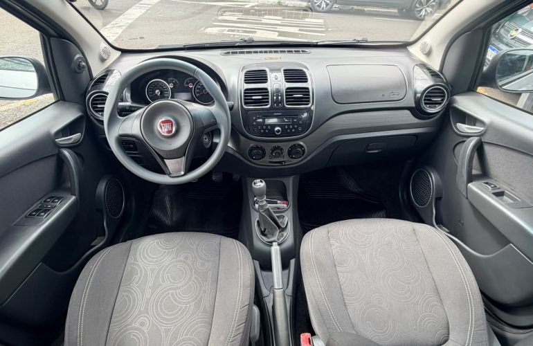 Fiat Grand Siena 1.4 MPi Attractive - Foto #7