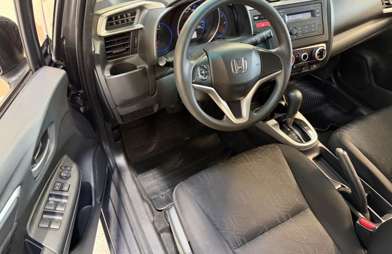 Honda Fit 1.5 LX 16v - Foto #10
