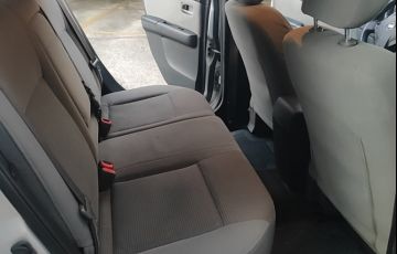 Nissan Sentra S 2.0 16V (flex) - Foto #10
