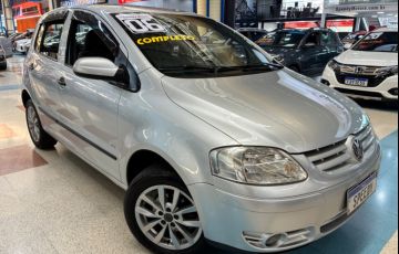 Volkswagen Fox 1.6 Mi Plus 8v - Foto #2