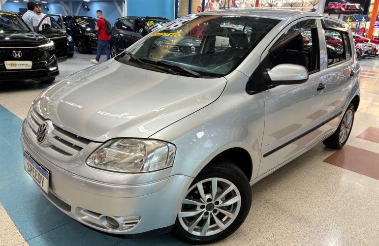 Volkswagen Fox 1.6 Mi Plus 8v - Foto #4