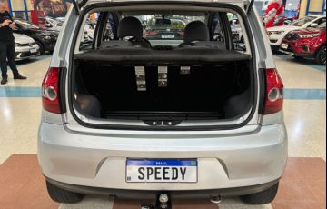 Volkswagen Fox 1.6 Mi Plus 8v - Foto #9