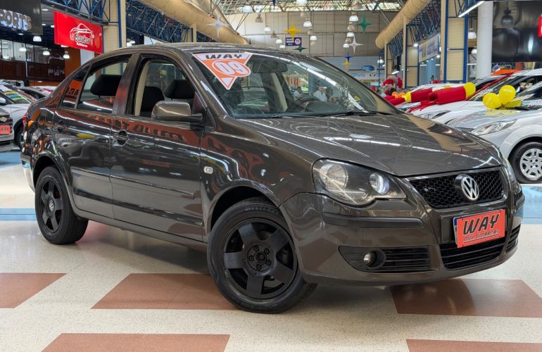Volkswagen Polo Sedan 1.6 Mi 8v - Foto #9