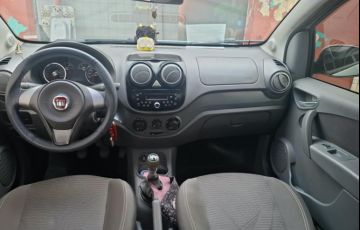 Fiat Palio Attractive 1.4 8V (Flex)