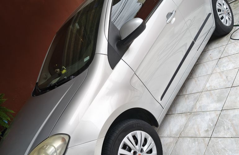 Fiat Palio Attractive 1.4 8V (Flex) - Foto #8