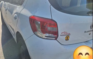 Renault Sandero Authentique Plus 1.0 16V (Flex) - Foto #4
