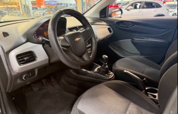 Chevrolet Onix 1.0 MPFi Joy 8v - Foto #10