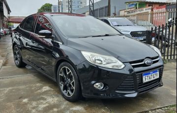 Ford Focus Fastback Titanium 2.0 PowerShift - Foto #5