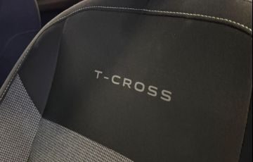 Volkswagen T-cross 1.0 200 TSi Total - Foto #10