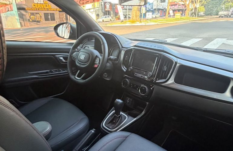Fiat Strada 1.0 Turbo 200 Ultra Cd - Foto #9