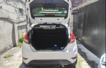 Ford New Fiesta Titanium 1.6 16V PowerShift