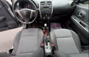 Nissan March 1.6 SV 16v - Foto #7