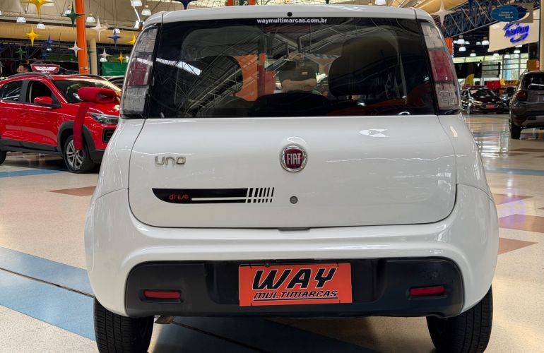Fiat Uno 1.0 Fire Attractive - Foto #5