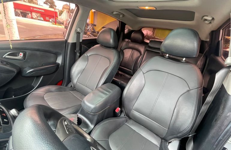 Hyundai Ix35 2.0 MPi 4x2 16v - Foto #9