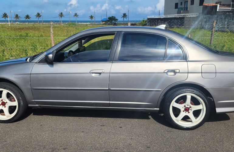Honda Civic Sedan LX 1.7 16V - Foto #3
