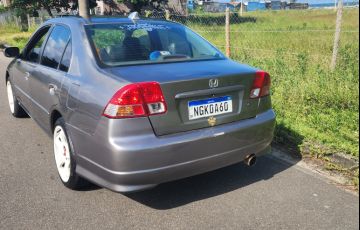 Honda Civic Sedan LX 1.7 16V - Foto #4