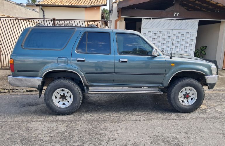 Toyota Hilux SW4 4x4 2.8 - Foto #3