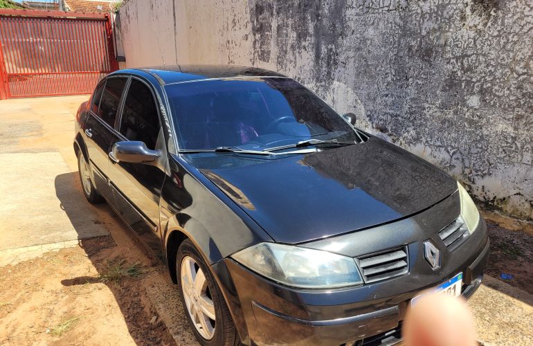 Renault Mégane Sedan Privilége 2.0 16V (aut) - Foto #7