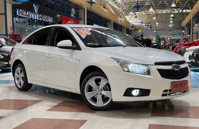 Chevrolet Cruze 1.8 LT 16v - Foto #4
