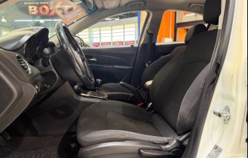 Chevrolet Cruze 1.8 LT 16v - Foto #10