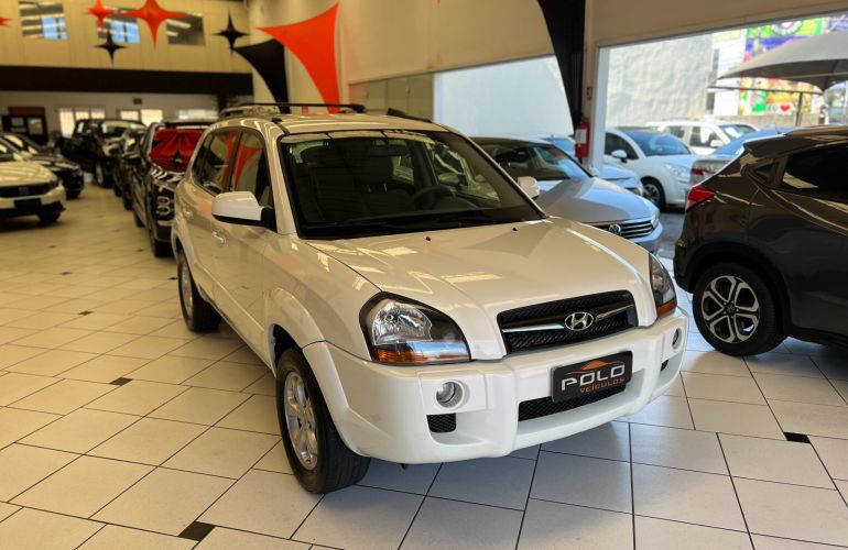 Hyundai Tucson 2.0 MPFi GLS Base 16V 143cv 2wd - Foto #2