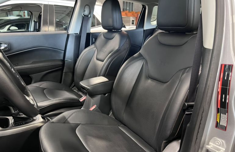 Jeep Compass 2.0 16V Longitude 4x4 - Foto #5