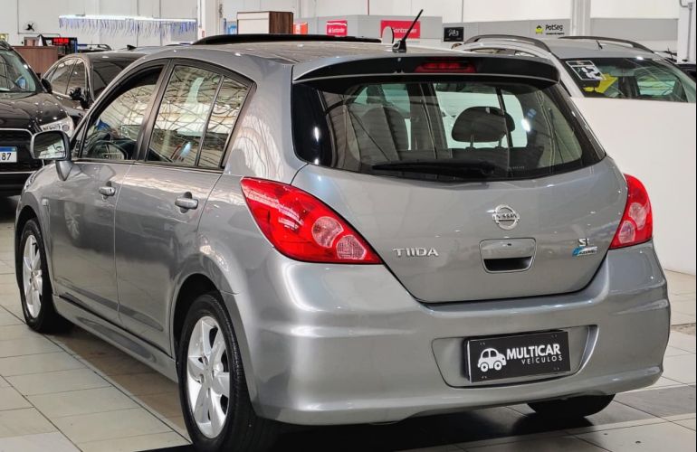 Nissan Tiida 1.8 SL 16v - Foto #6