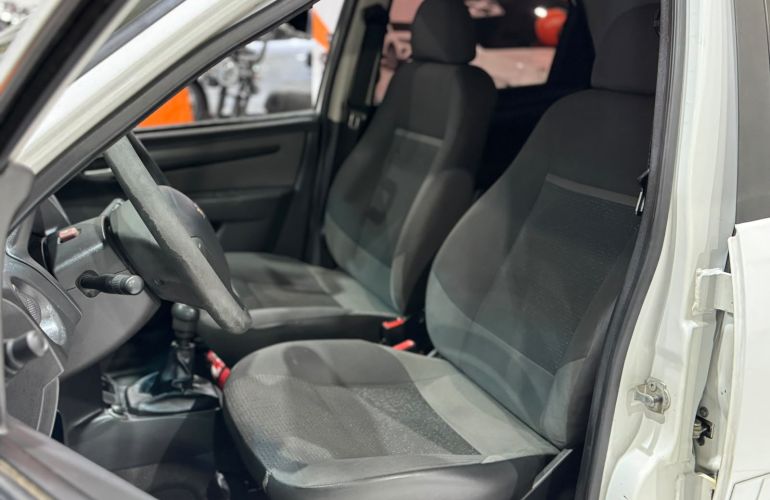 Chevrolet Celta 1.0 MPFi LT 8v - Foto #5