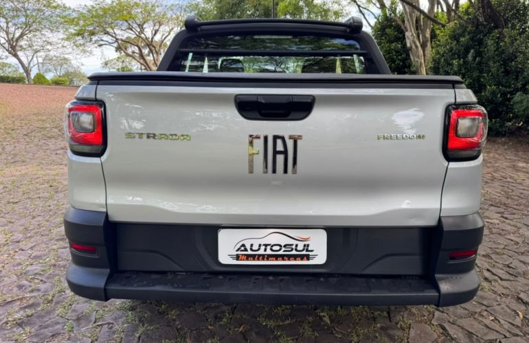 Fiat Strada 1.3 Cabine Dupla Freedom - Foto #5