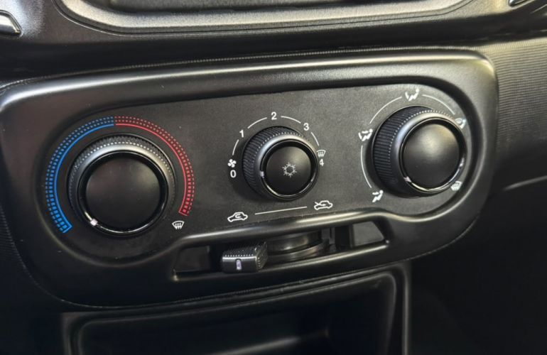 Fiat Strada 1.3 Cabine Dupla Freedom - Foto #10