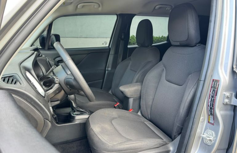 Jeep Renegade 1.8 16v - Foto #10