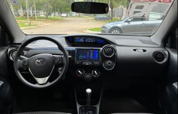 Toyota Etios 1.5 Xs Sedan 16v - Foto #6