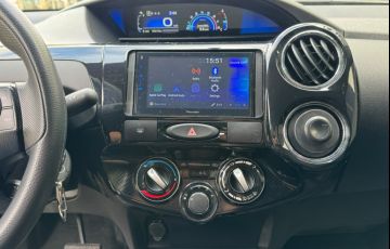Toyota Etios 1.5 Xs Sedan 16v - Foto #7