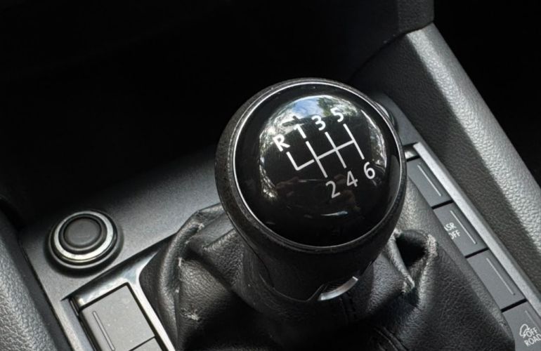 Volkswagen Amarok 2.0 CD 4x4 TDi Trendline - Foto #10