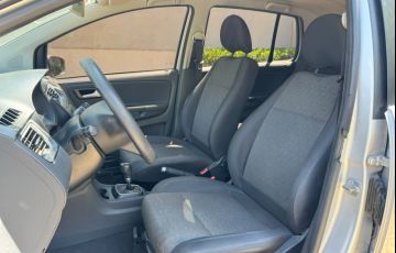 Volkswagen Fox 1.6 Mi 8v - Foto #10