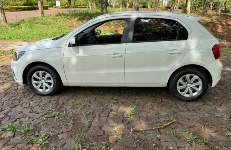 Volkswagen Gol 1.0 (G4) (Flex) - Foto #3