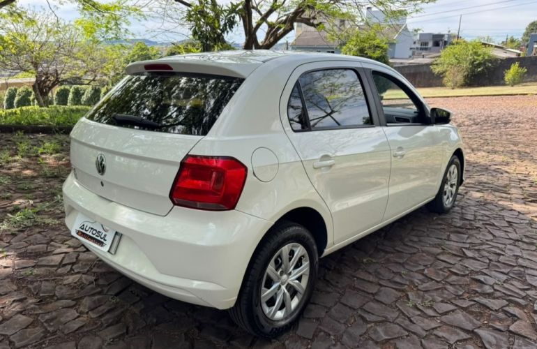 Volkswagen Gol 1.0 (G4) (Flex) - Foto #6