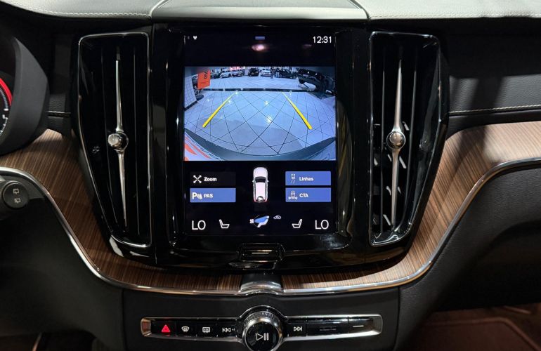 Volvo XC60 2.0 T8 Inscription AWD - Foto #8