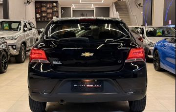 Chevrolet Onix 1.4 MPFi LT 8v - Foto #5