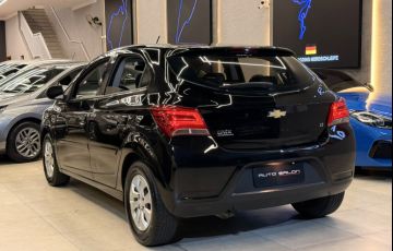 Chevrolet Onix 1.4 MPFi LT 8v - Foto #6