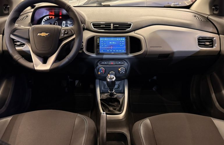 Chevrolet Onix 1.4 MPFi LT 8v - Foto #10