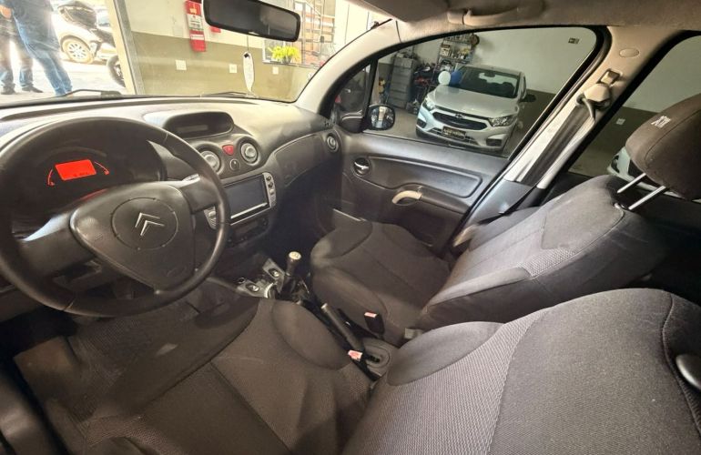 Citroën C3 1.4 I Xtr 8V Flex 4p Manual - Foto #8