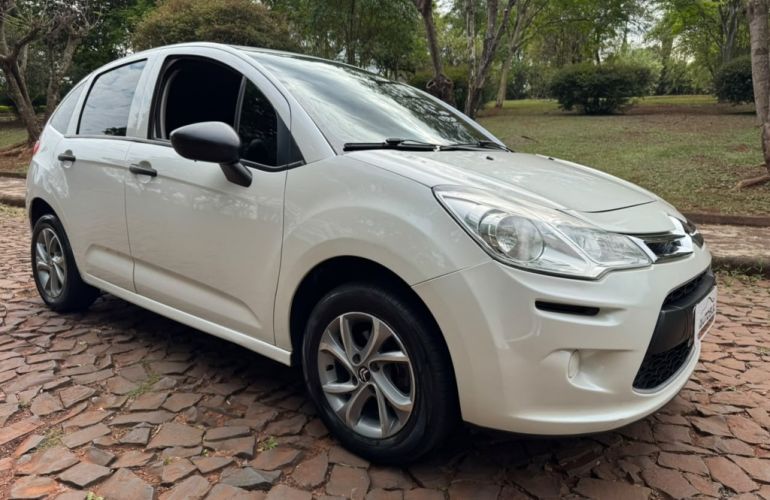 Citroën C3 Origine 1.5 8V (Flex) - Foto #2