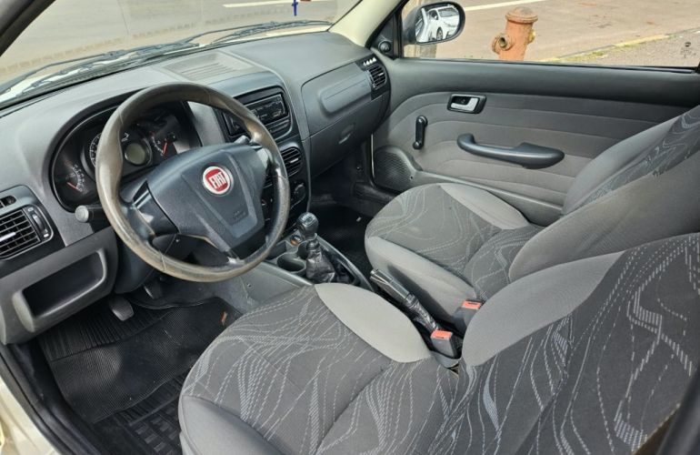 Fiat Strada Working 1.4 (Flex) - Foto #10