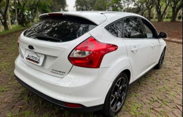 Ford Focus Hatch Titanium 2.0 16V - Foto #7