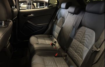 Mercedes-Benz Gla 200 1.6 Cgi Style 7g-dct - Foto #8