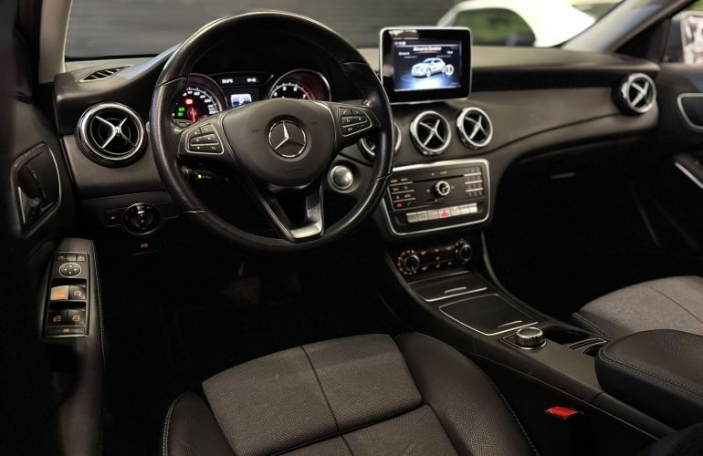 Mercedes-Benz Gla 200 1.6 Cgi Style 7g-dct - Foto #9