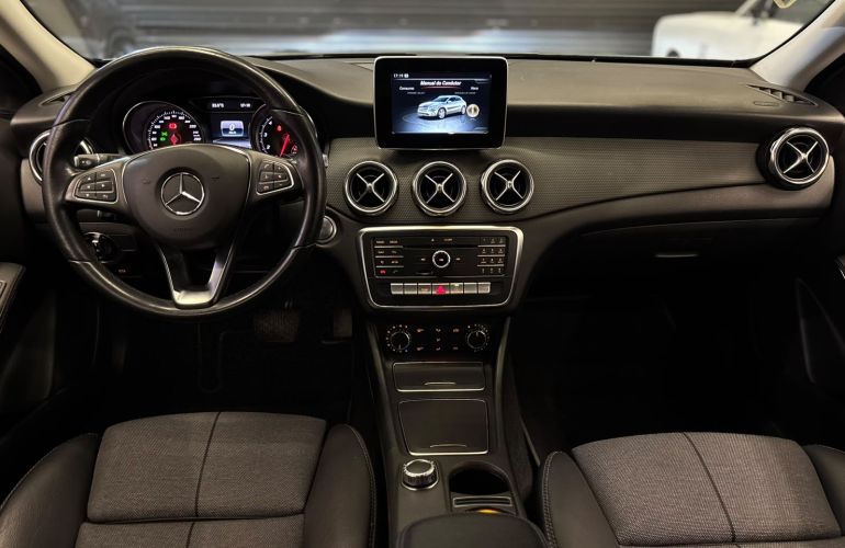 Mercedes-Benz Gla 200 1.6 Cgi Style 7g-dct - Foto #10